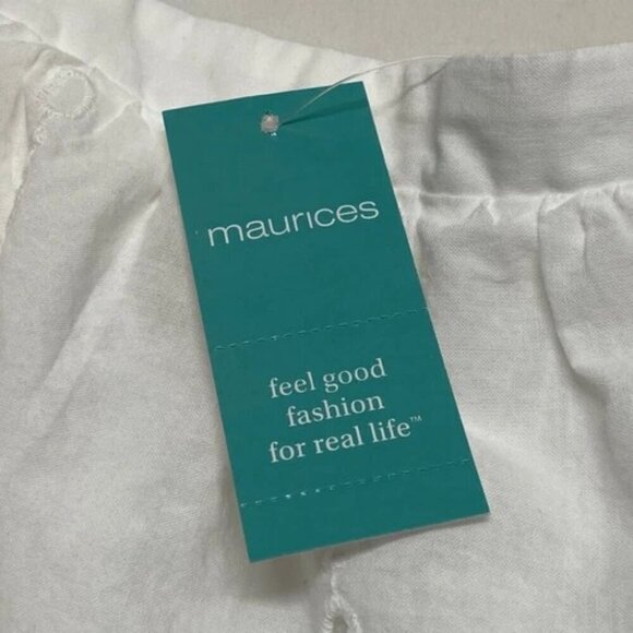 Maurices Summer Tank Blouse Women's XL White Sleeveless Eyelet Lace Top NWT - Picture 7 of 9
